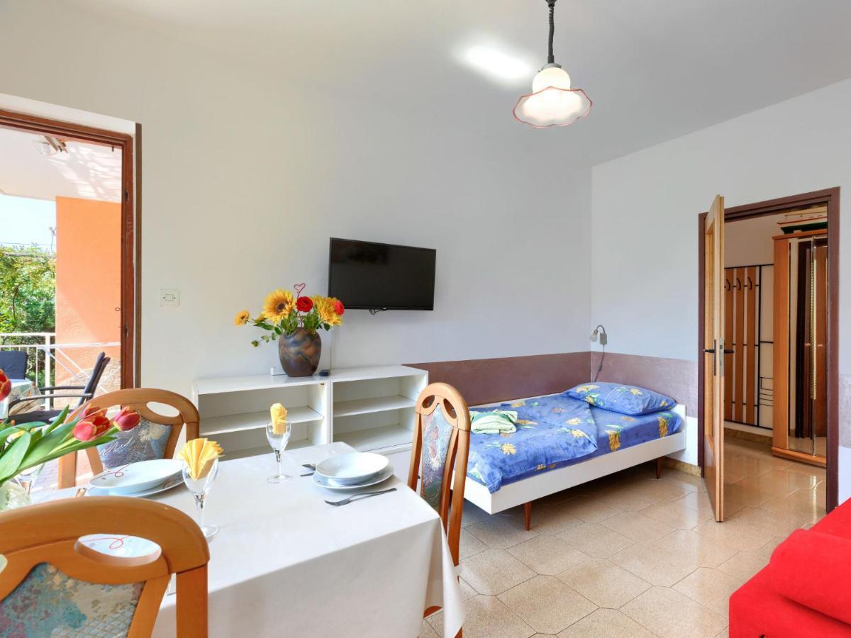 Apartment Elvi - Uma106 By Interhome Umag Bagian luar foto