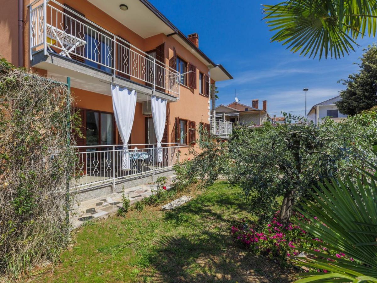 Apartment Elvi - Uma106 By Interhome Umag Bagian luar foto